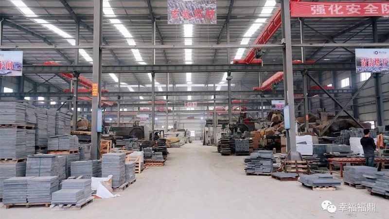 外墙石材干挂施工，报价明细揭秘**